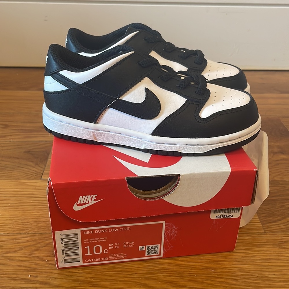 NEW Nike Dunk Low 10C Panda Toddler Sneaker
